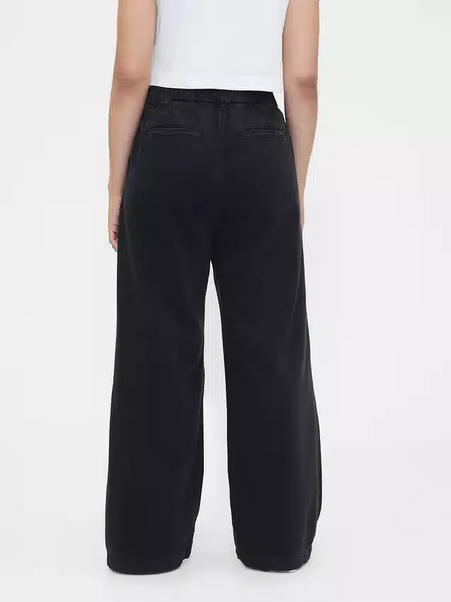 365 High Rise Ultrasoft Pleated Denim Trousers