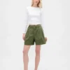 6" Mid Rise Twill Pleated Trouser Shorts