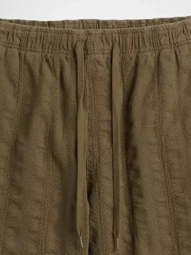 7" Textured Easy Shorts