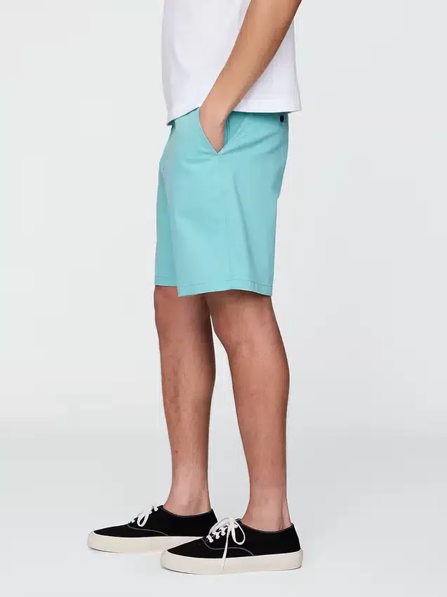 8" Modern Shorts