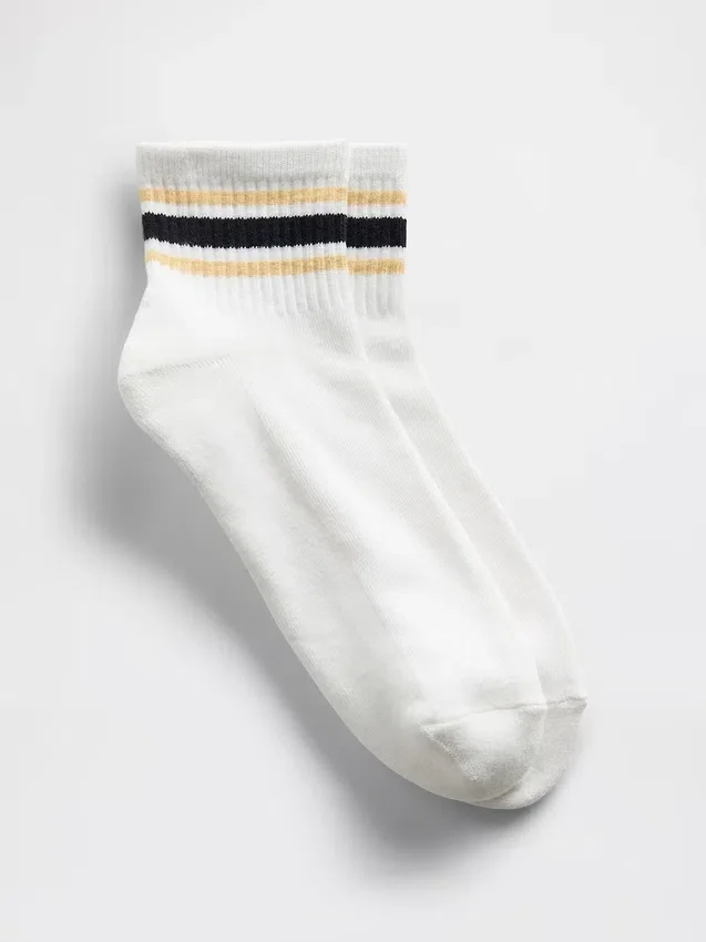 Athletic Quarter Crew Socks