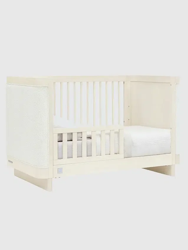 Babygap Callie 4 in 1 Upholstered Crib