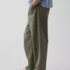 Baggy Khakis