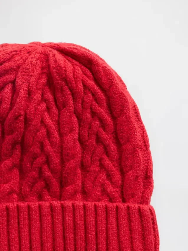 Cashsoft Cable-Knit Beanie