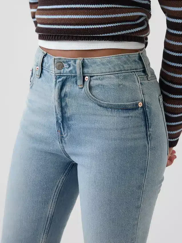 Curvy High Rise '90S Slim Straight Jeans