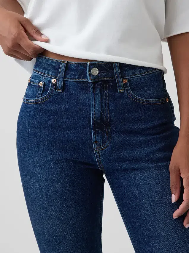 Curvy High Rise '90S Slim Straight Jeans