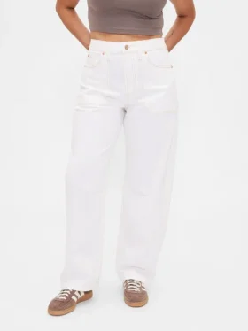 Curvy High Rise Barrel Jeans