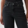 Curvy High Rise Stride Wide-Leg Jeans