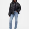 Curvy Low Rise '90S Slim Straight Jeans