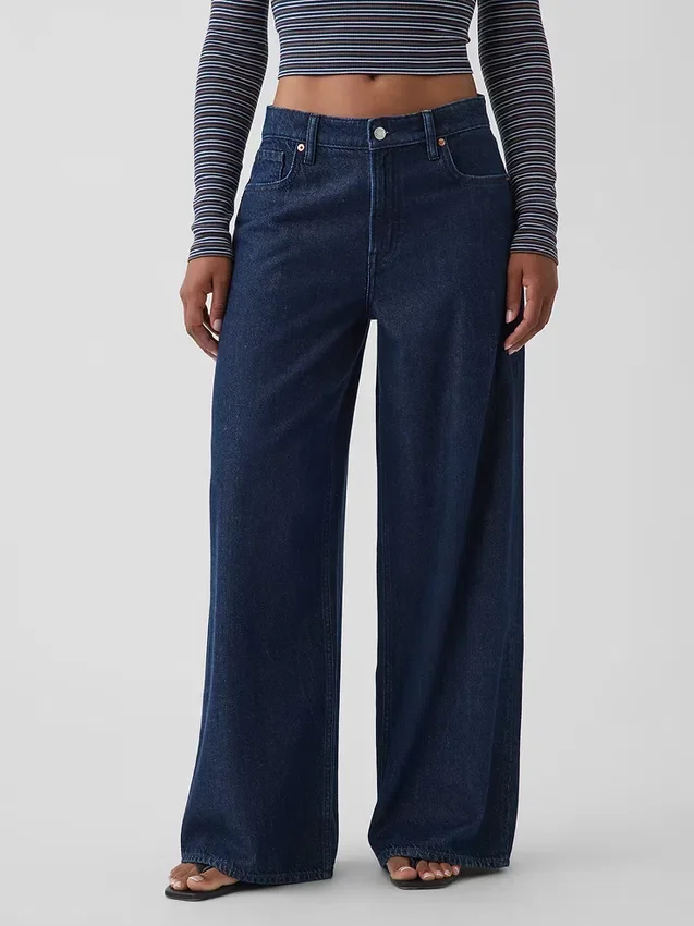Curvy Mid Rise Ultrasoft Baggy Jeans