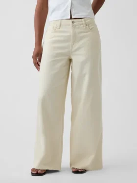 Curvy Mid Rise Ultrasoft Baggy Jeans