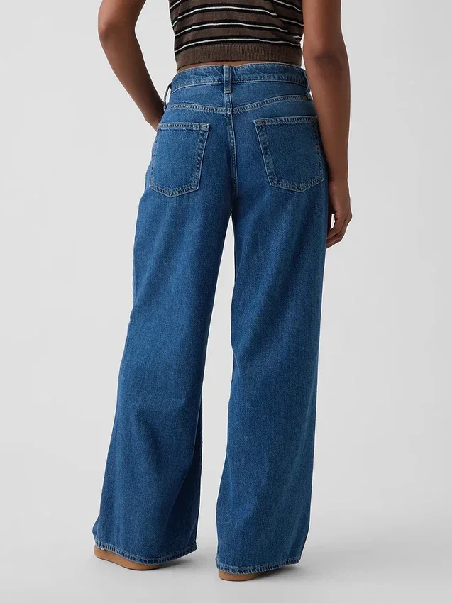 Curvy Mid Rise Ultrasoft Baggy Jeans