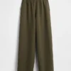 Easy Wide-Leg Pants