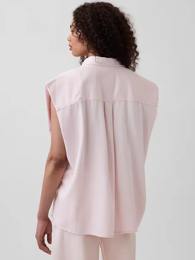 Gap × Hfr Ultrasoft Denim Wide-Shoulder Shirt by Nicole Benefield Portfolio