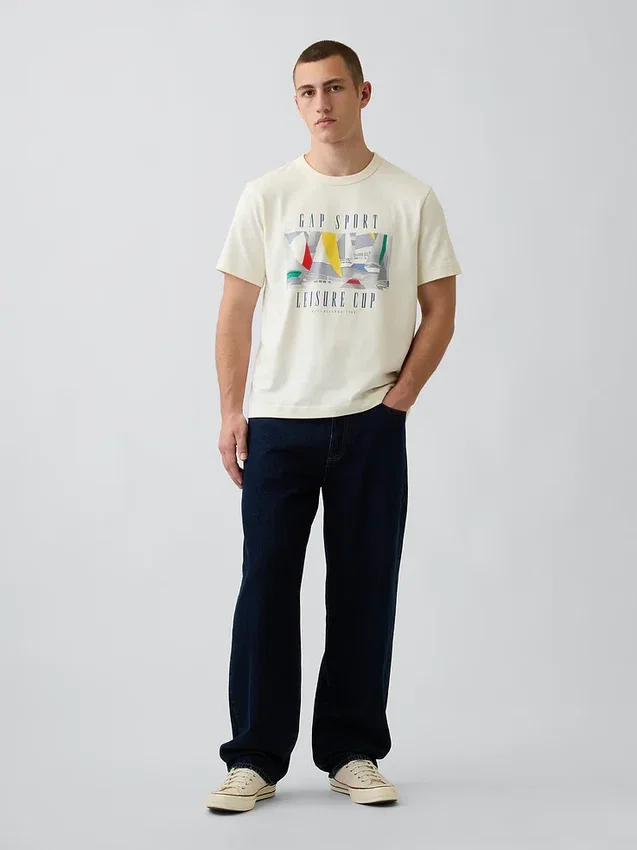 Gap Sport Heavyweight Graphic T-Shirt