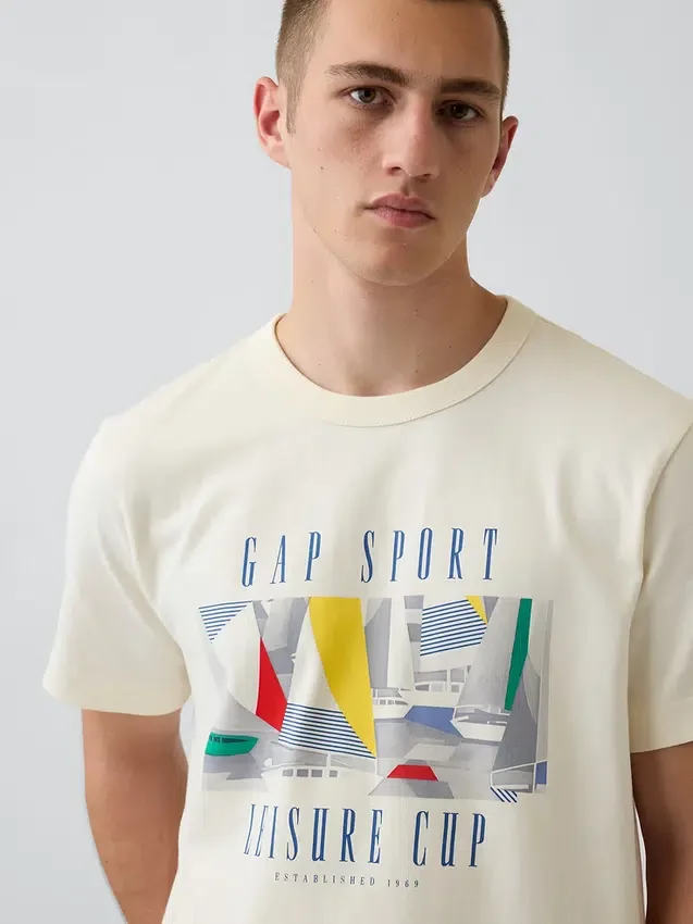 Gap Sport Heavyweight Graphic T-Shirt