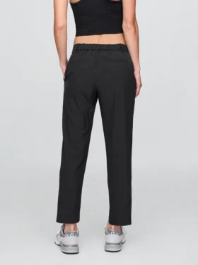 Gapfit High Rise Downtown Runaround Pants