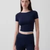 Gapfit Smooth Reversible Wrap Crop Top