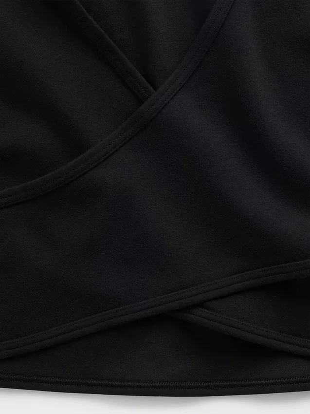 Gapfit Smooth Reversible Wrap Crop Top