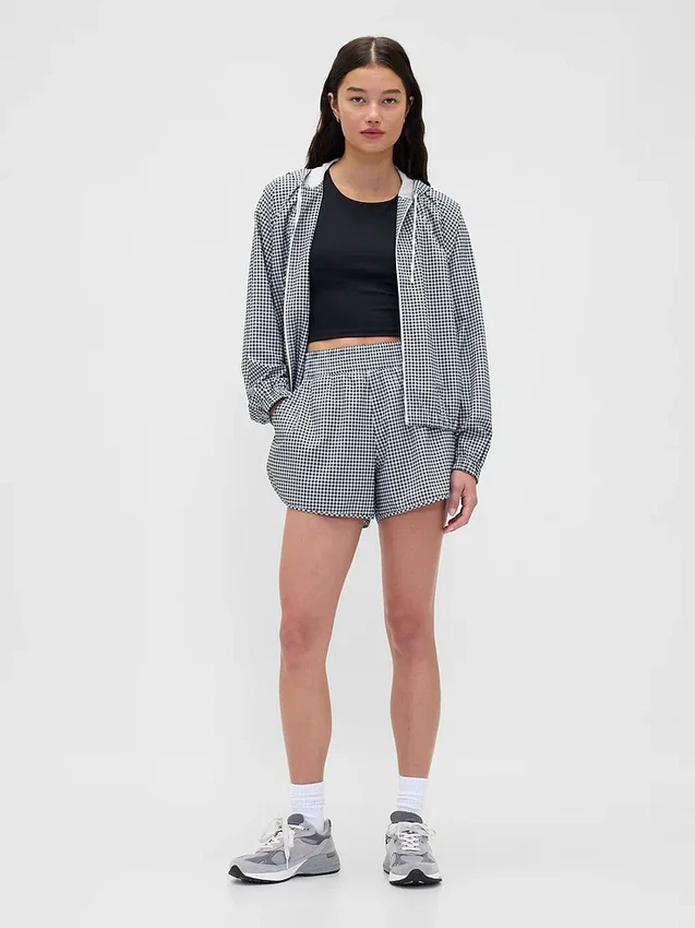 Gapfit Tech Gingham Windbreaker