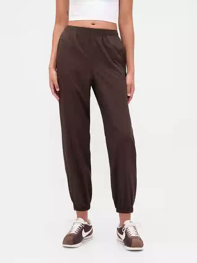Gapfit Tech High Rise Zip-Hem Joggers