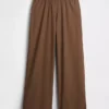 Gapfit Tech Low Rise Relaxed Easy Pants