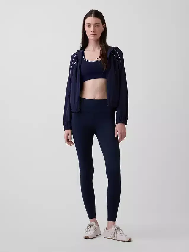 Gapfit Tech Windbreaker