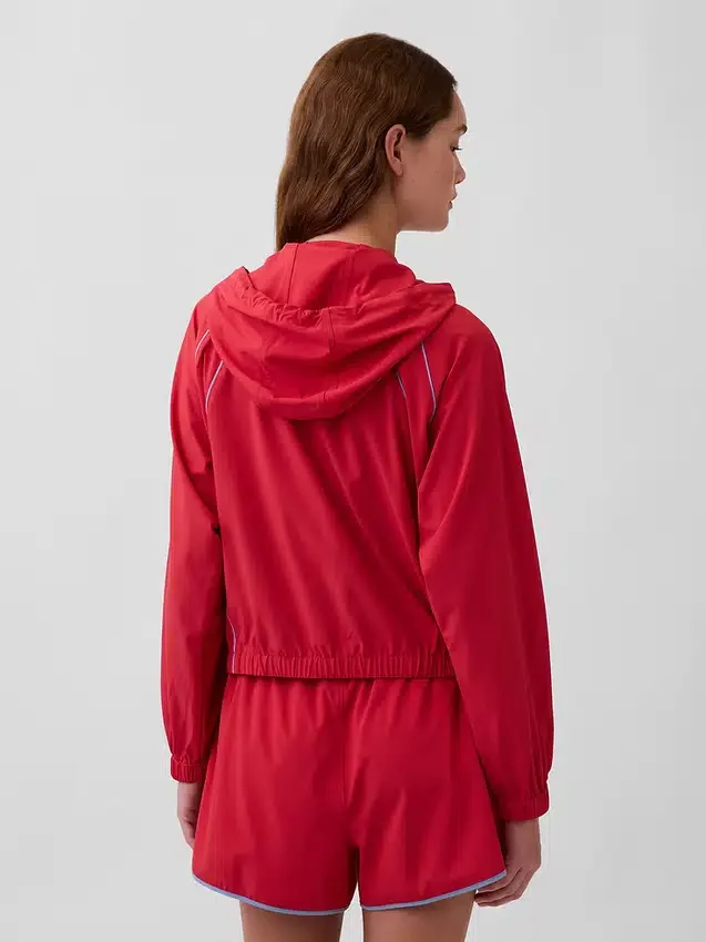 Gapfit Tech Windbreaker