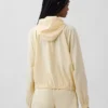 Gapfit Tech Windbreaker