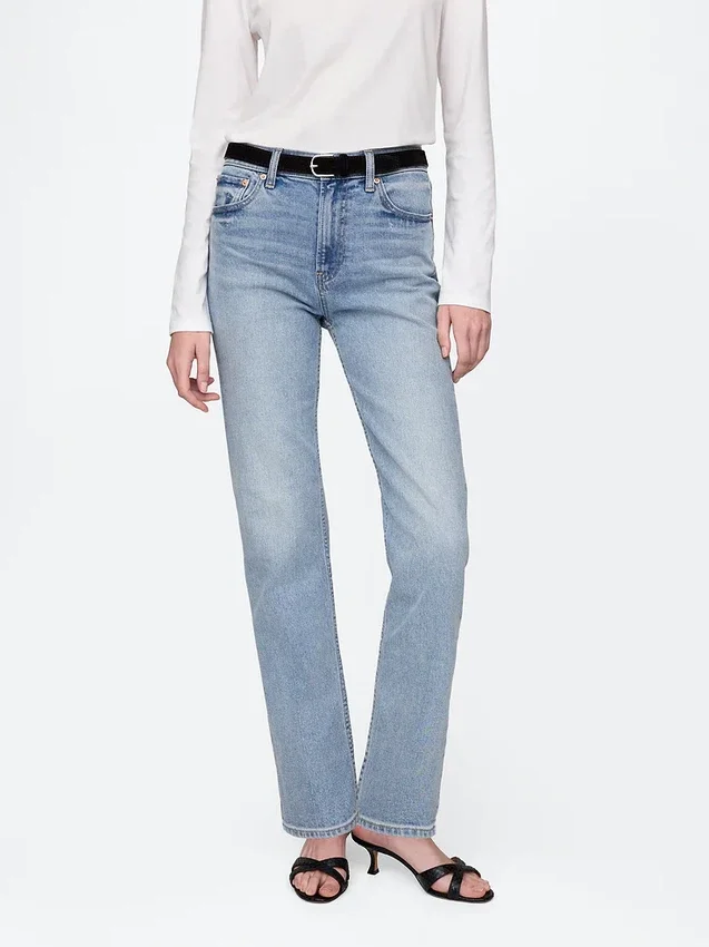 High Rise '90S Slim Straight Jeans