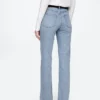High Rise '90S Slim Straight Jeans