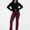 High Rise '90S Slim Straight Jeans