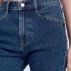 High Rise '90S Slim Straight Jeans