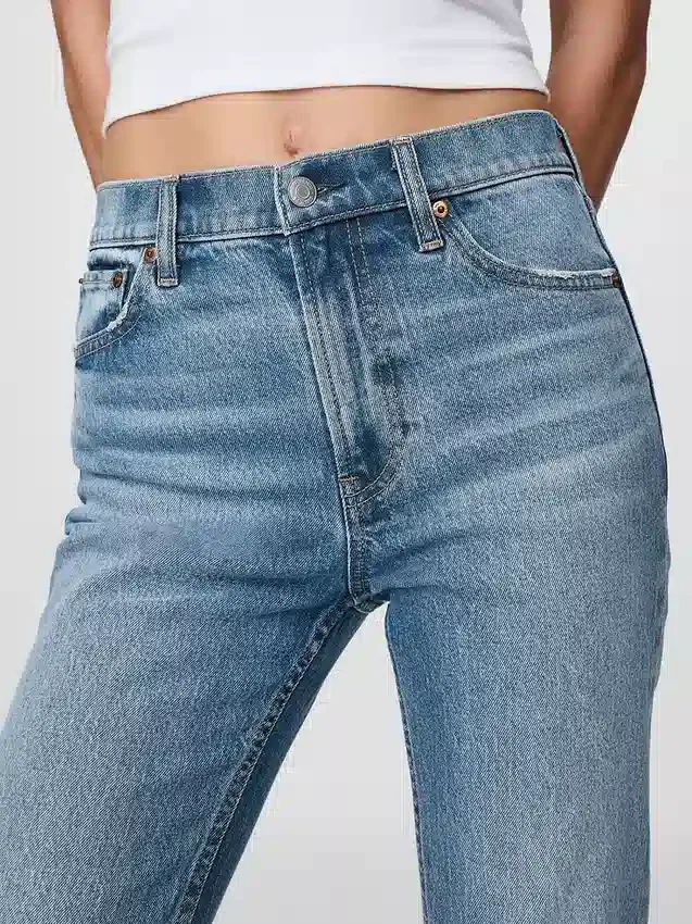 High Rise '90S Slim Straight Jeans