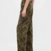 High Rise Barrel Jeans