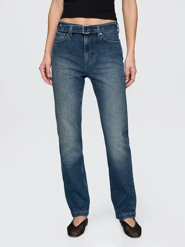 High Rise Belted '90S Slim Straight Jeans