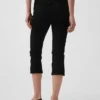 High Rise Cropped Capri Jeans