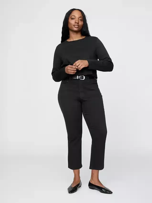 High Rise Cropped Capri Jeans