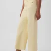 High Rise Stride Wide-Leg Ankle Jeans