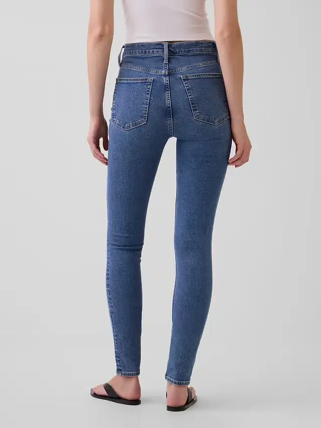 High Rise True Skinny Jeans