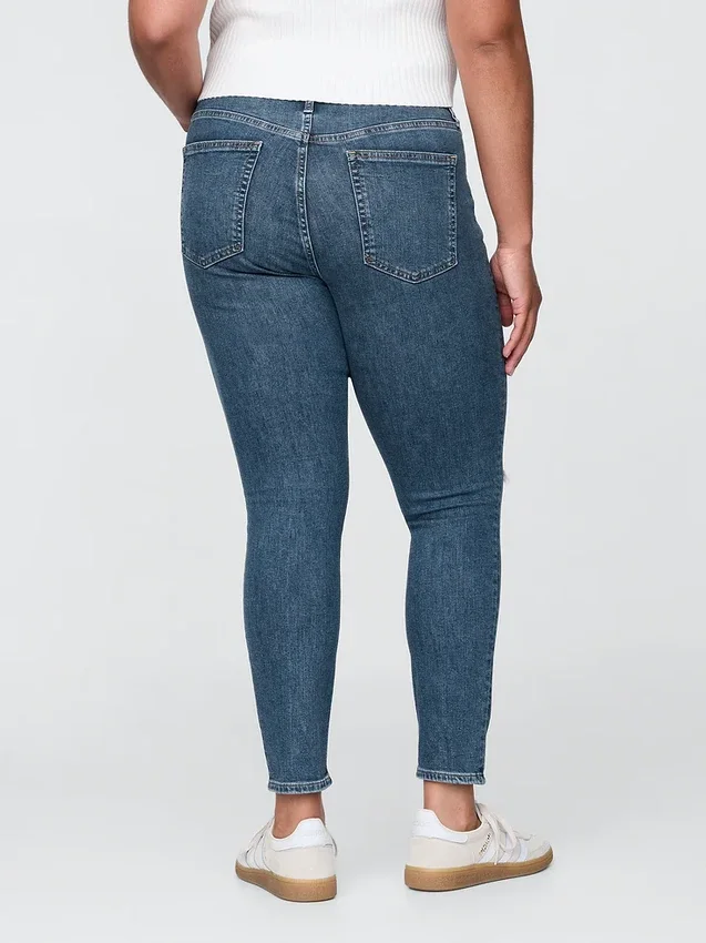 High Rise True Skinny Jeans