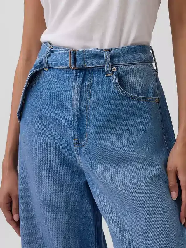 High Rise Ultrasoft Belted Horseshoe Jeans