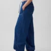 High Rise Ultrasoft Easy Barrel Jeans