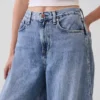 High Rise Ultrasoft Horseshoe Jeans