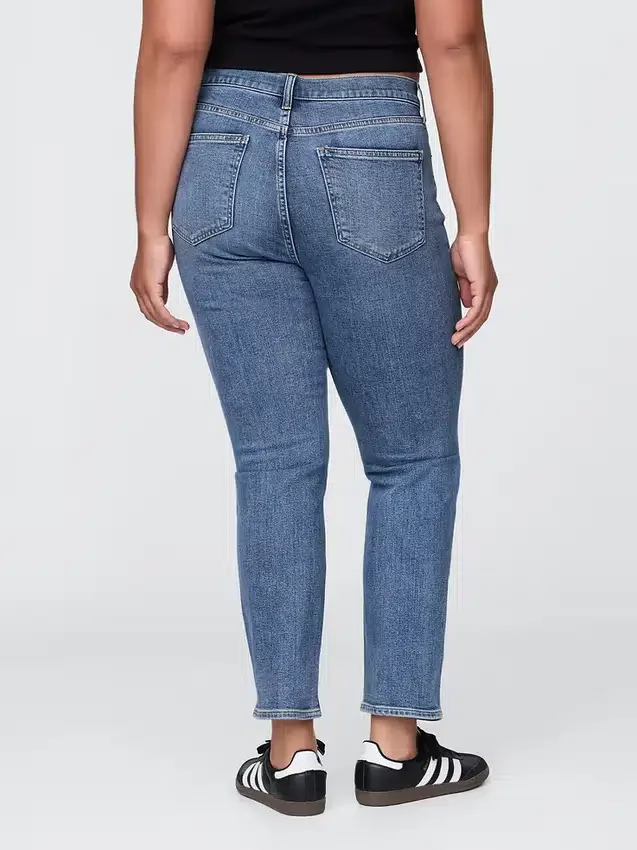 High Rise Vintage Slim Jeans
