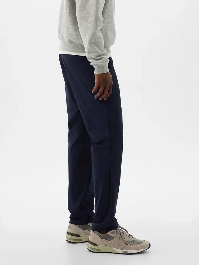 Hybrid Slim Khakis