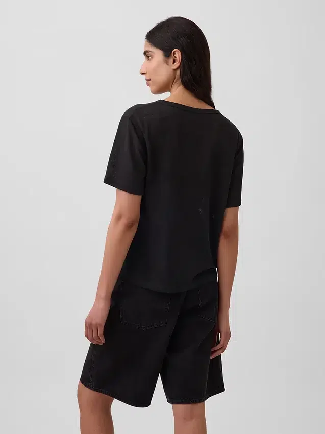 Linen-Blend Relaxed V-Neck T-Shirt