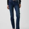Low Rise '90S Slim Straight Jeans
