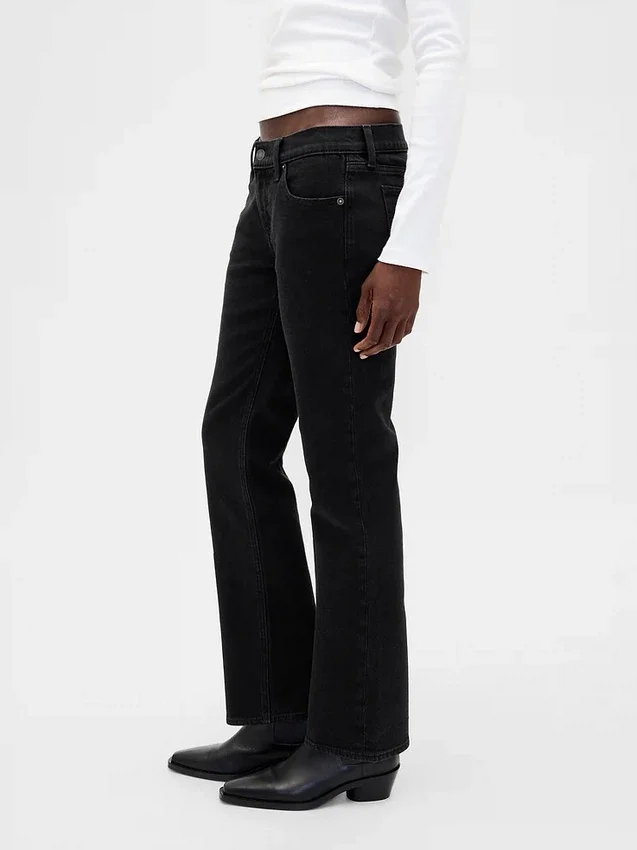 Low Rise '90S Slim Straight Jeans