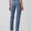 Low Rise '90S Slim Straight Jeans